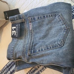 Joe's Jeans The Athletic Fit